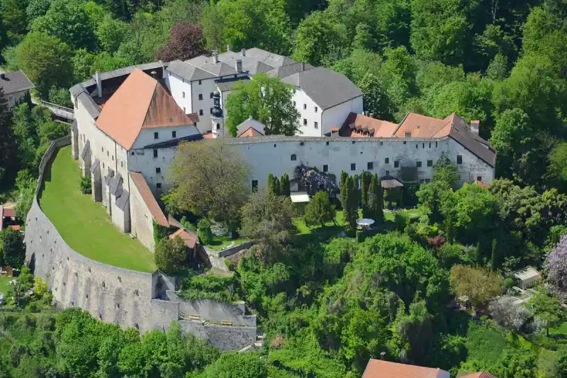 Burg Tittmoning Grenzburg seit 1234